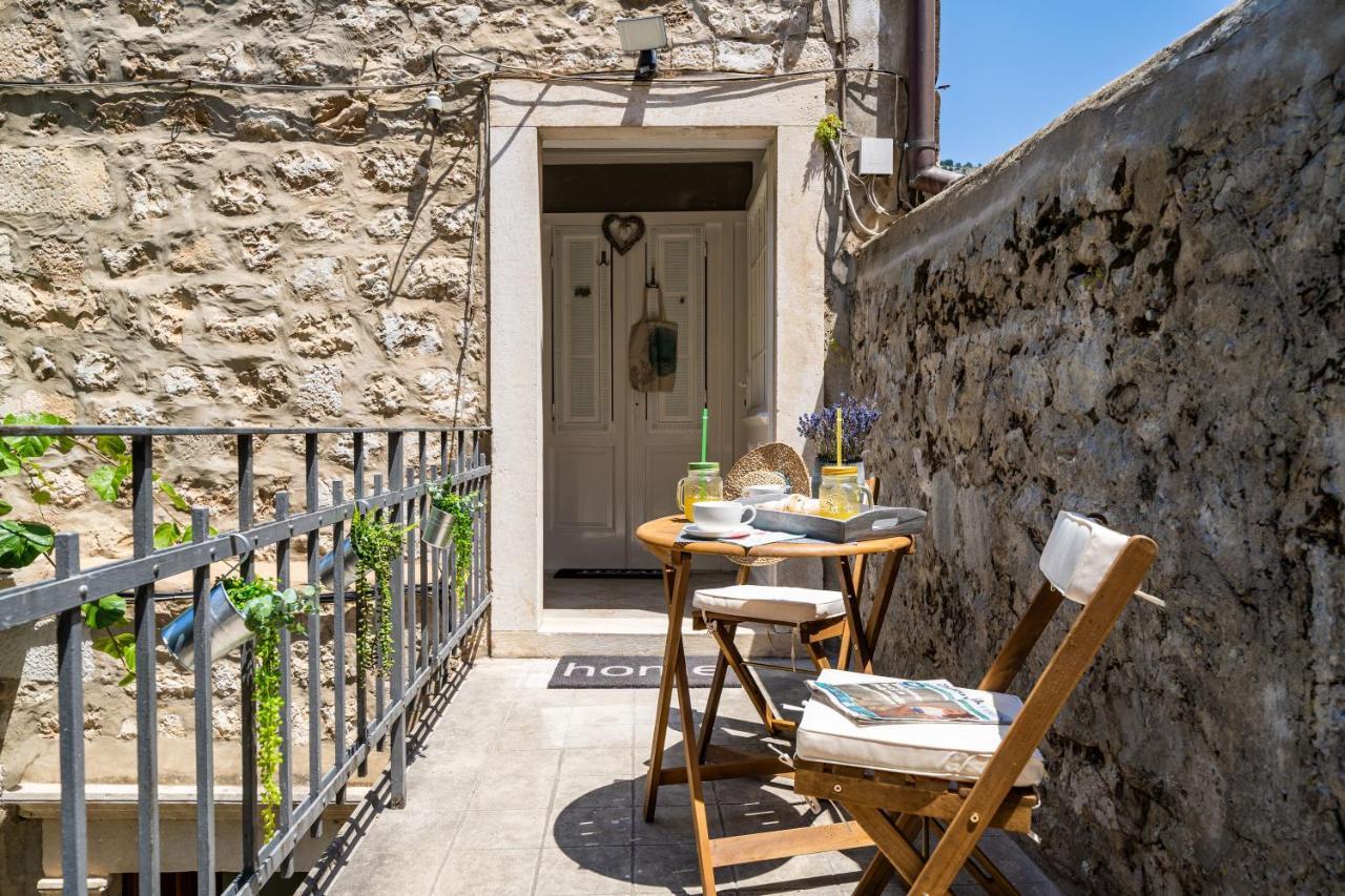 Apartment Swan - Dubrovnik Old Town Exteriör bild